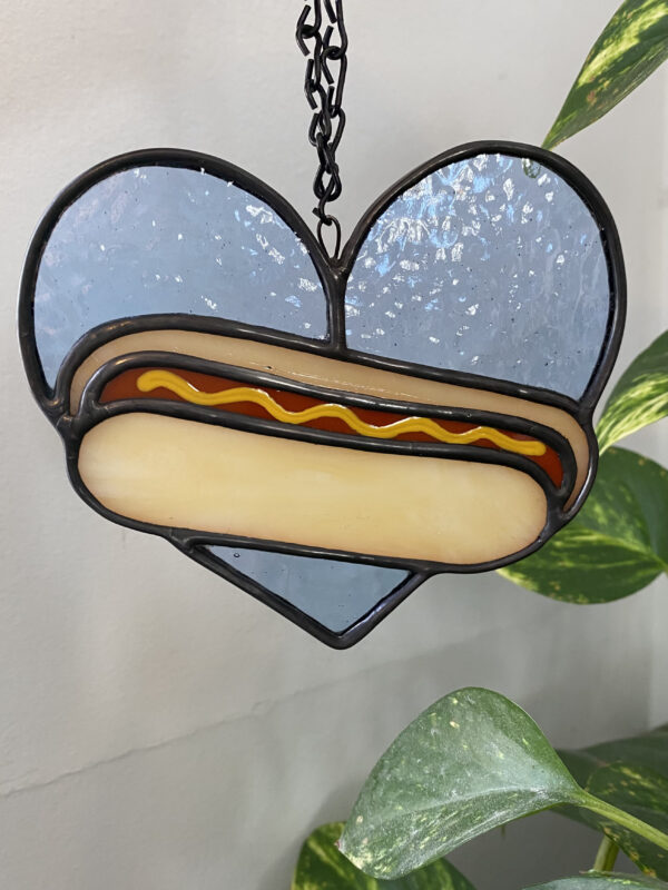 Mini hot dog heart - blue with mustard