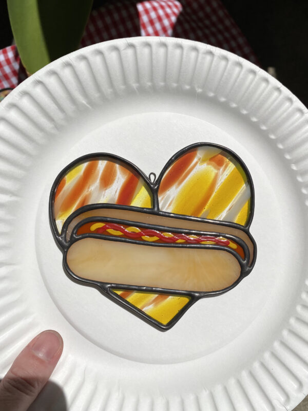 Mini hot dog heart - red/yellow with ketchup and mustard - Image 3