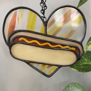 Mini hot dog heart - red/yellow with mustard