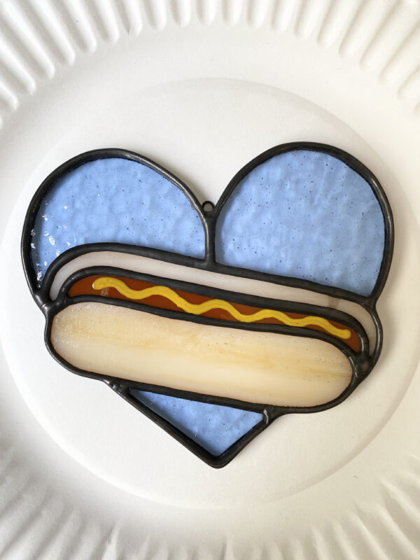 Mini hot dog heart - blue with mustard - Image 2