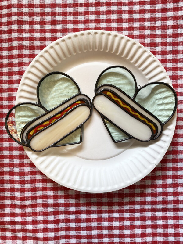 Mini hot dog heart - pale green-blue with mustard - Image 3
