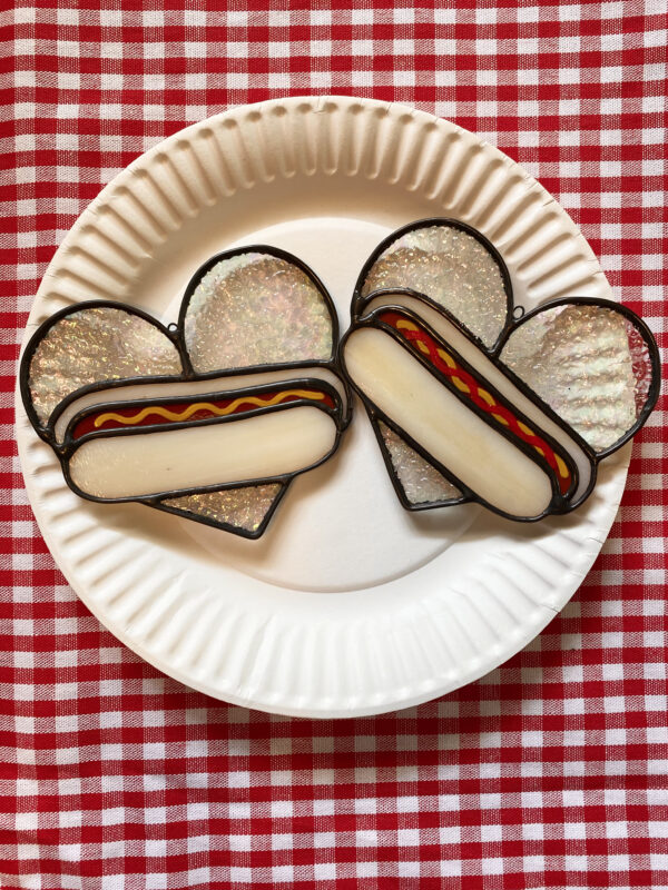 Mini hot dog heart - iridescent B with mustard - Image 3