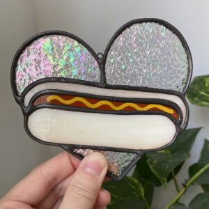 Mini hot dog heart - iridescent B with mustard