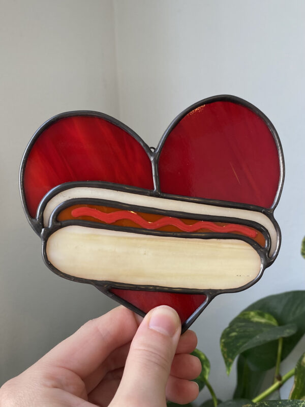 Mini hot dog heart - ketchup lovers only!