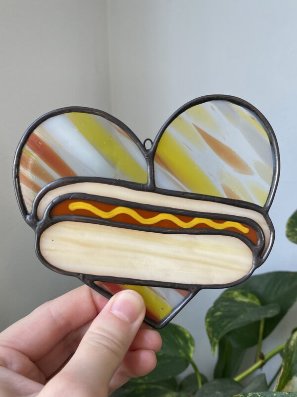 Mini hot dog heart - red/yellow with mustard