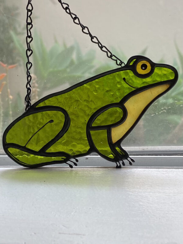 Frog friend - spring green translucent
