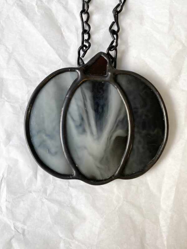 Pumpkin - charcoal wispy - Image 3