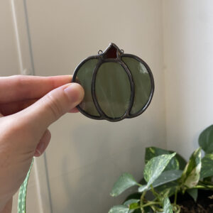 Pumpkin - olive green