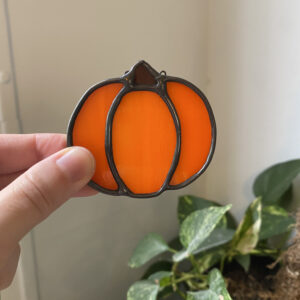 Pumpkin - orange wispy